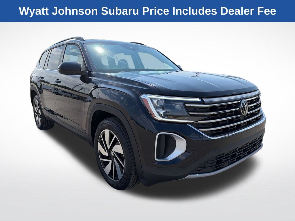 Used 2025 Volkswagen Atlas SE AWD/4WD image 10