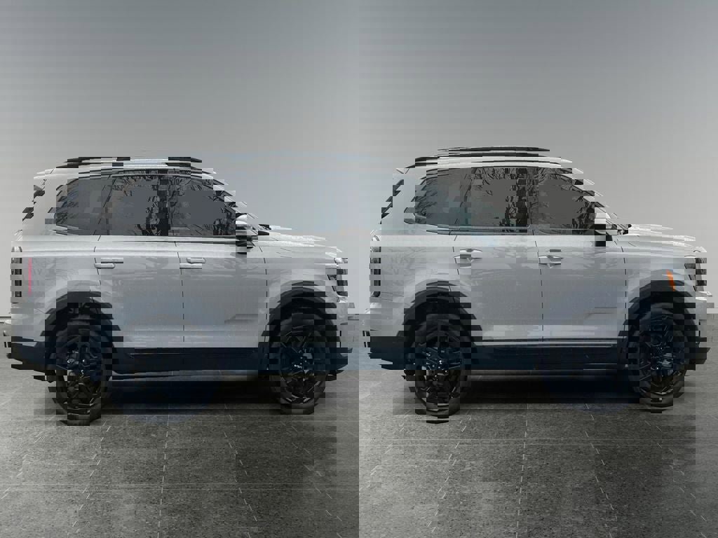 Used 2024 Kia Telluride SX X-Line image 8