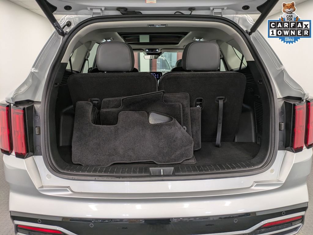 Certified 2022 Kia Sorento SX AWD/4WD image 24