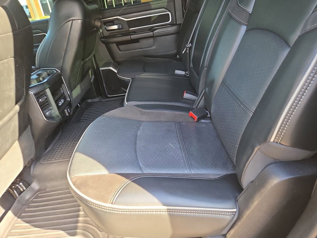 Used 2024 RAM 3500 Laramie w/ Night Edition image 20