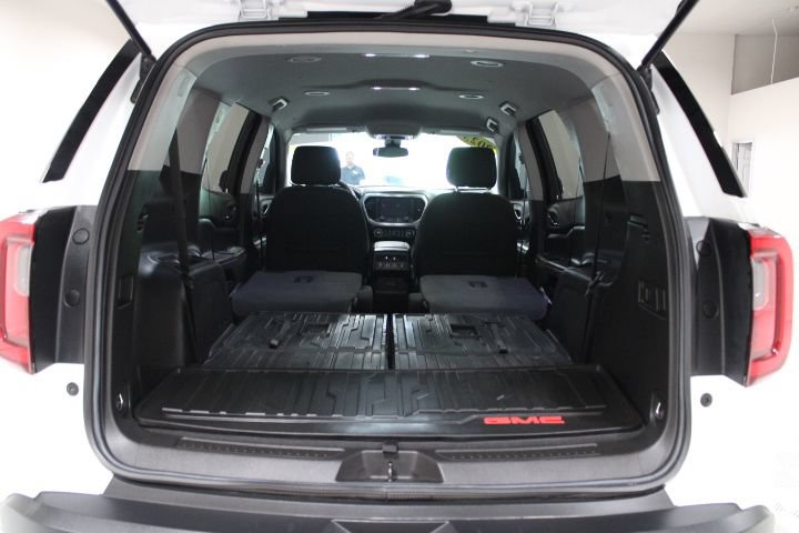 Used 2023 GMC Acadia SLE w/ Elevation Edition AWD/4WD image 15