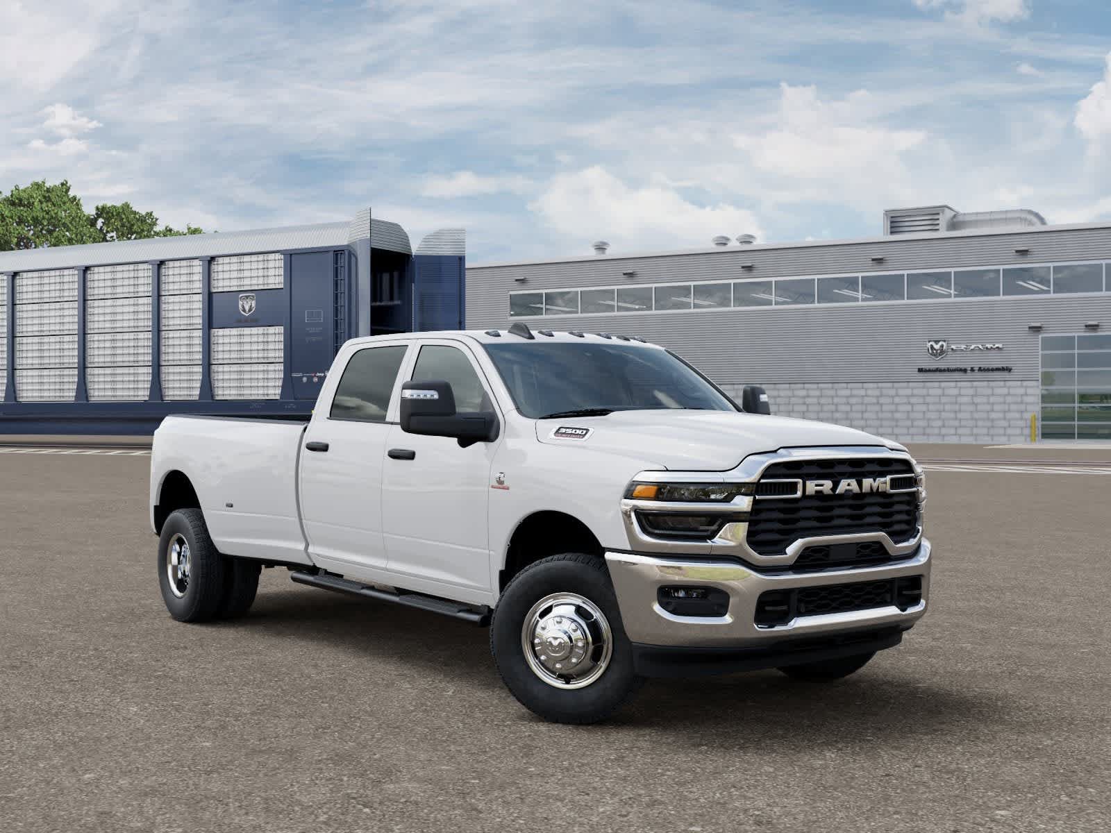 New 2026 RAM 3500 Tradesman AWD/4WD image 5