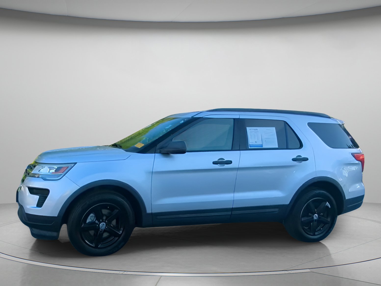 Used 2018 Ford Explorer FWD image 15