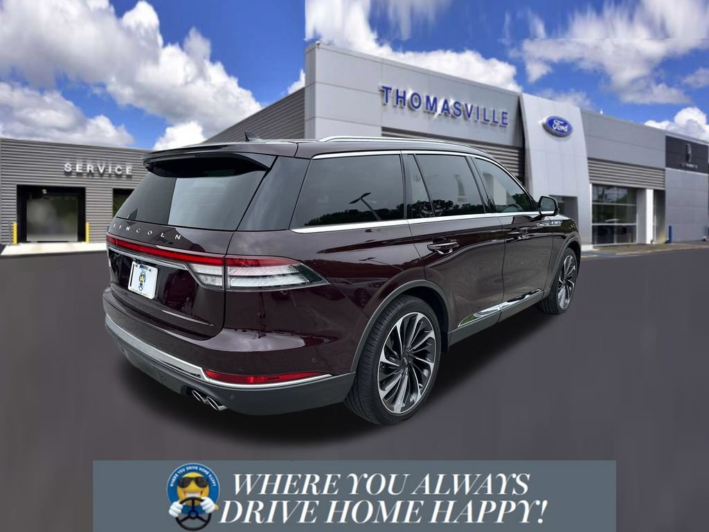 Used 2024 Lincoln Aviator Reserve w/ Equipment Group 201A RWD image 3