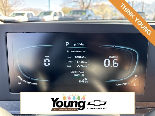 Used 2025 Kia Sportage LX image 17