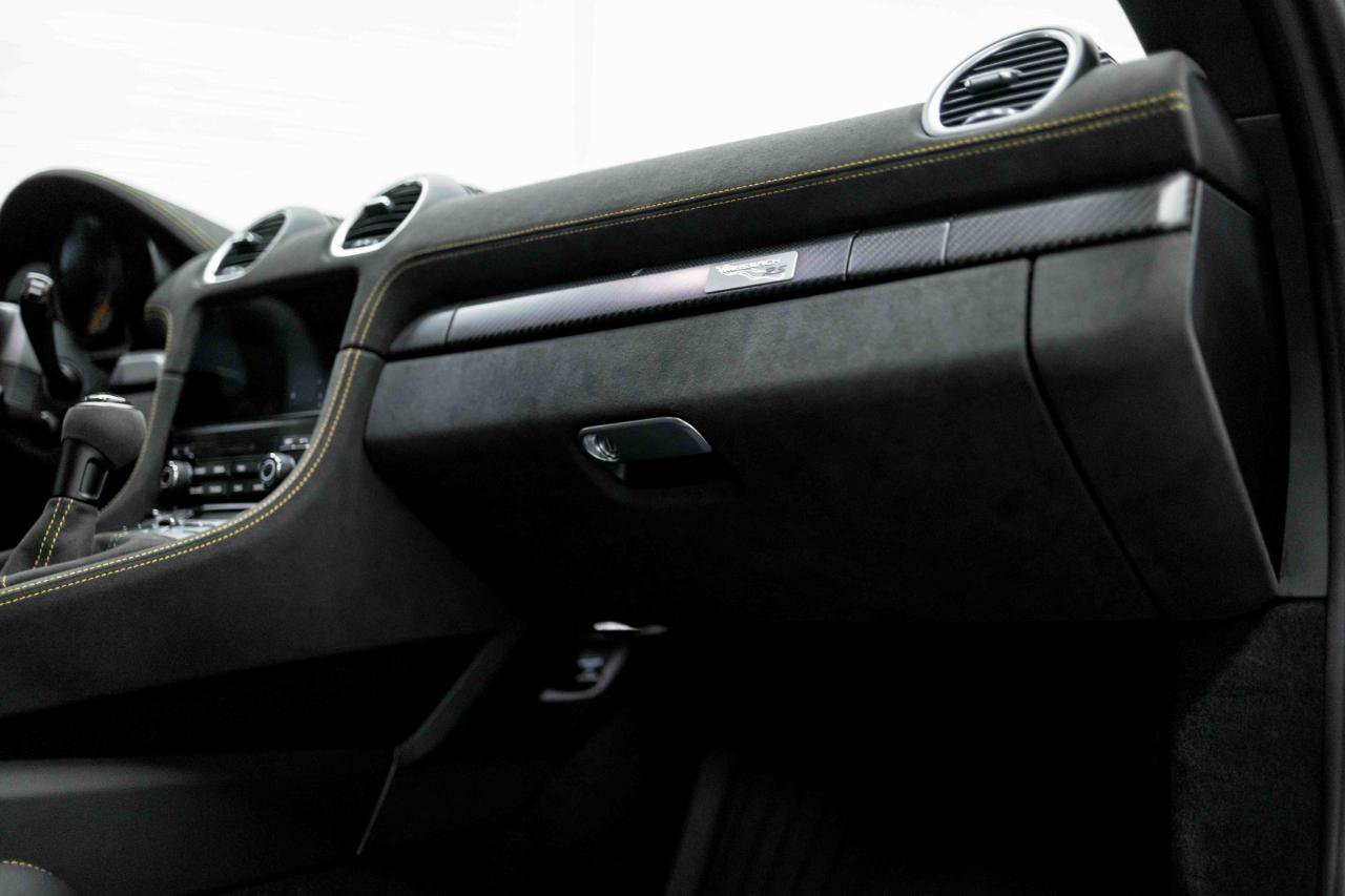 Used 2025 Porsche 718 Cayman GT4 RS image 56