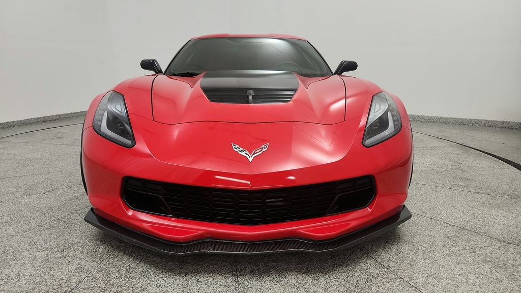 Used 2015 Chevrolet Corvette Z06 w/ Chrome Badge Package RWD image 18