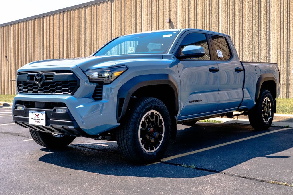 New 2026 Toyota Tacoma TRD Off-Road w/ TRD Off Road Premium Package AWD/4WD image 4