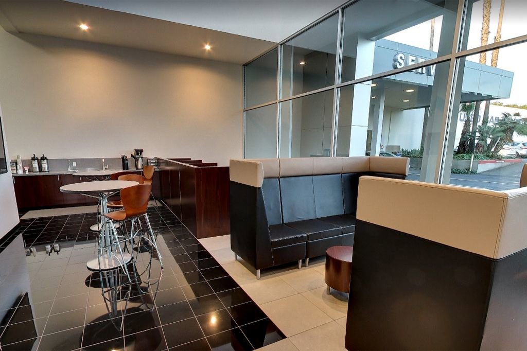 Used 2015 Ford Mustang Coupe w/ Equipment Group 051A image 27