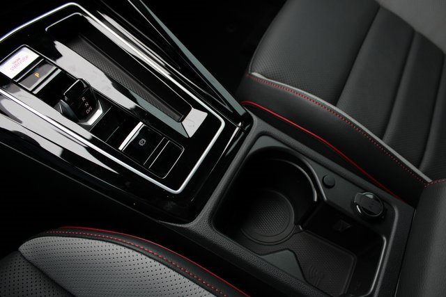 New 2026 Volkswagen GTI SE image 8