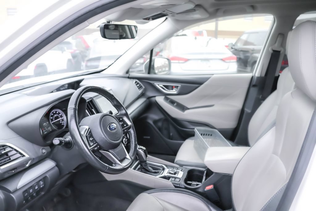 Used 2020 Subaru Forester Limited AWD/4WD image 5