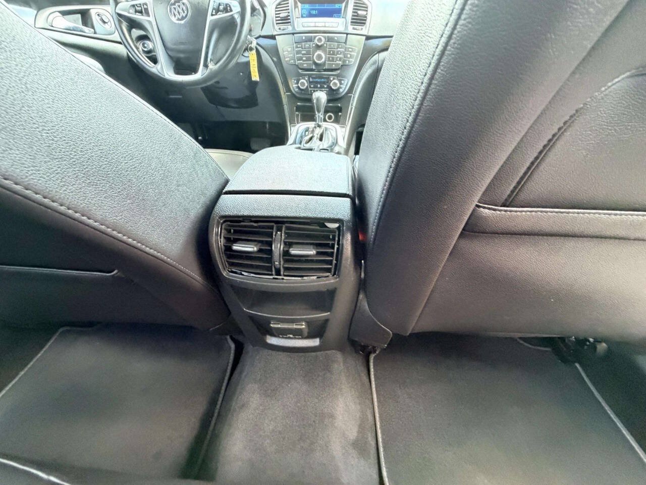 Used 2011 Buick Regal CXL w/ RL3 Preferred Equipment Group FWD image 26