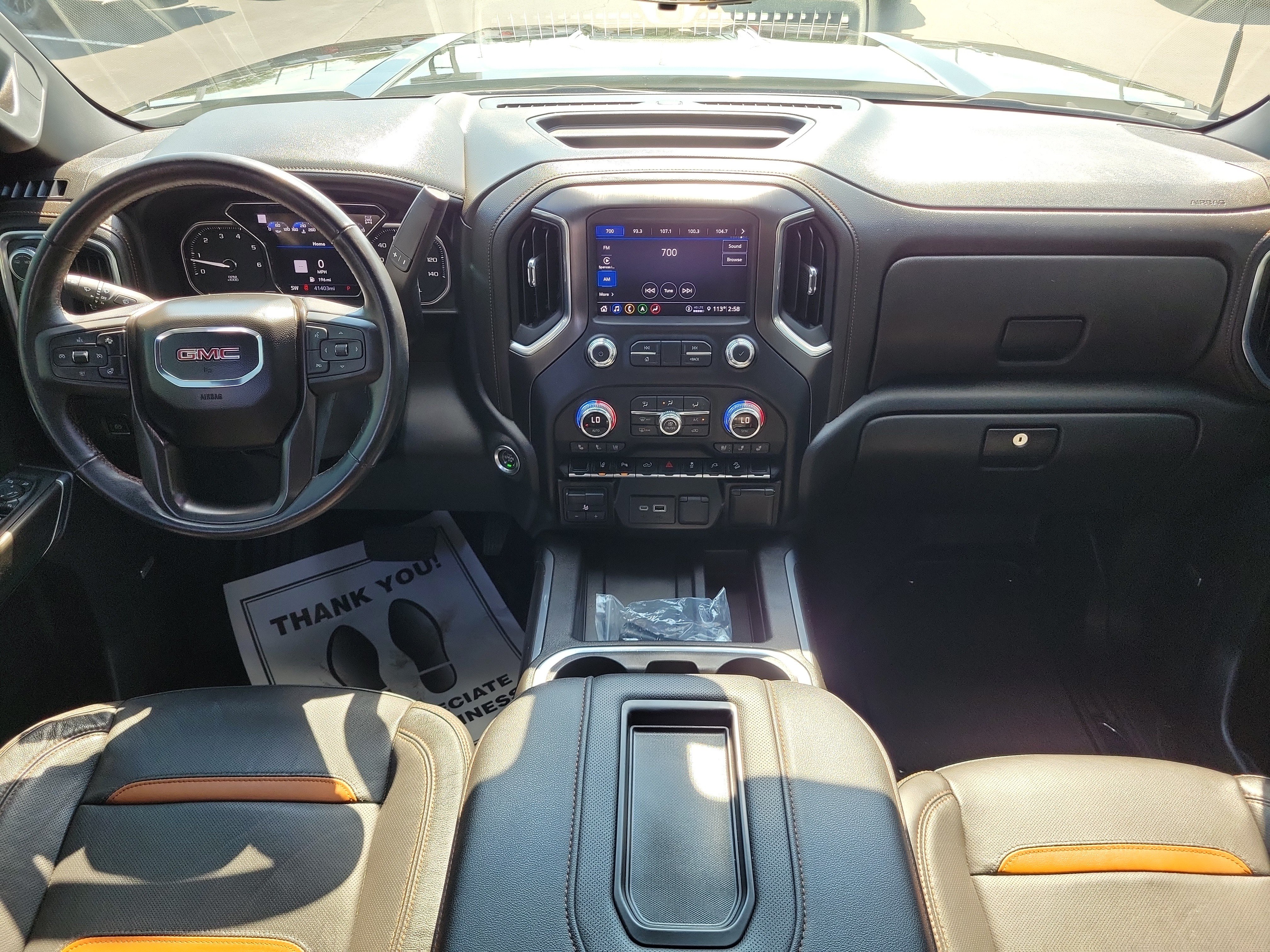 Used 2022 GMC Sierra 2500 AT4 w/ AT4 Premium Plus Package AWD/4WD image 8