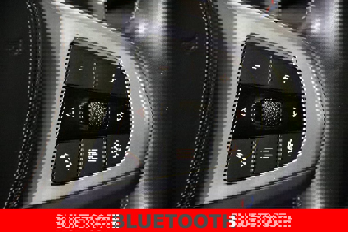 Used 2024 BMW X7 M60i image 16