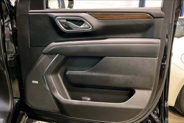 Used 2023 Chevrolet Tahoe High Country AWD/4WD image 24