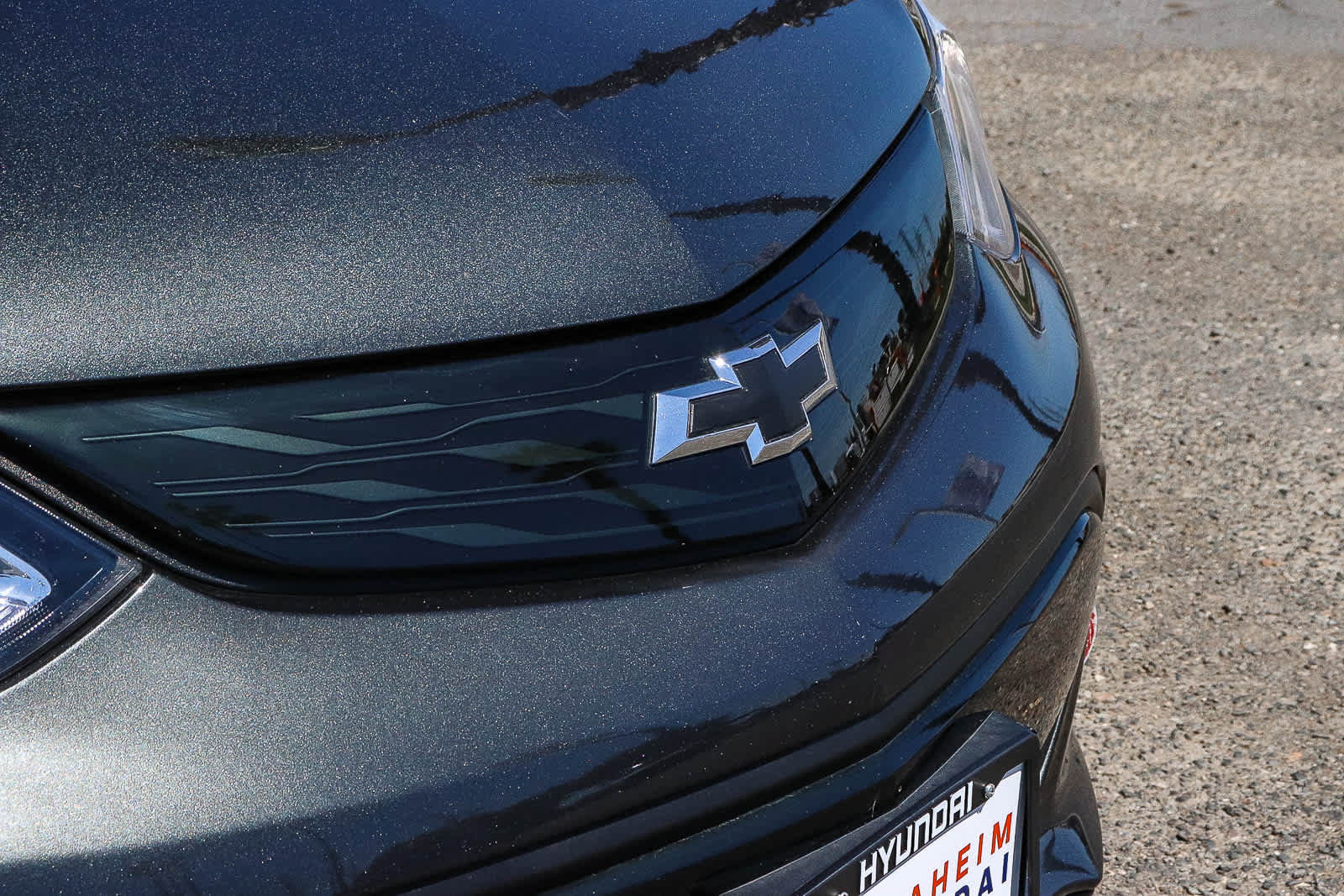 Used 2017 Chevrolet Bolt LT FWD image 6