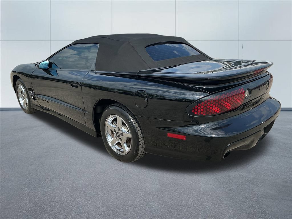 Used 1998 Pontiac Firebird Trans Am RWD image 3