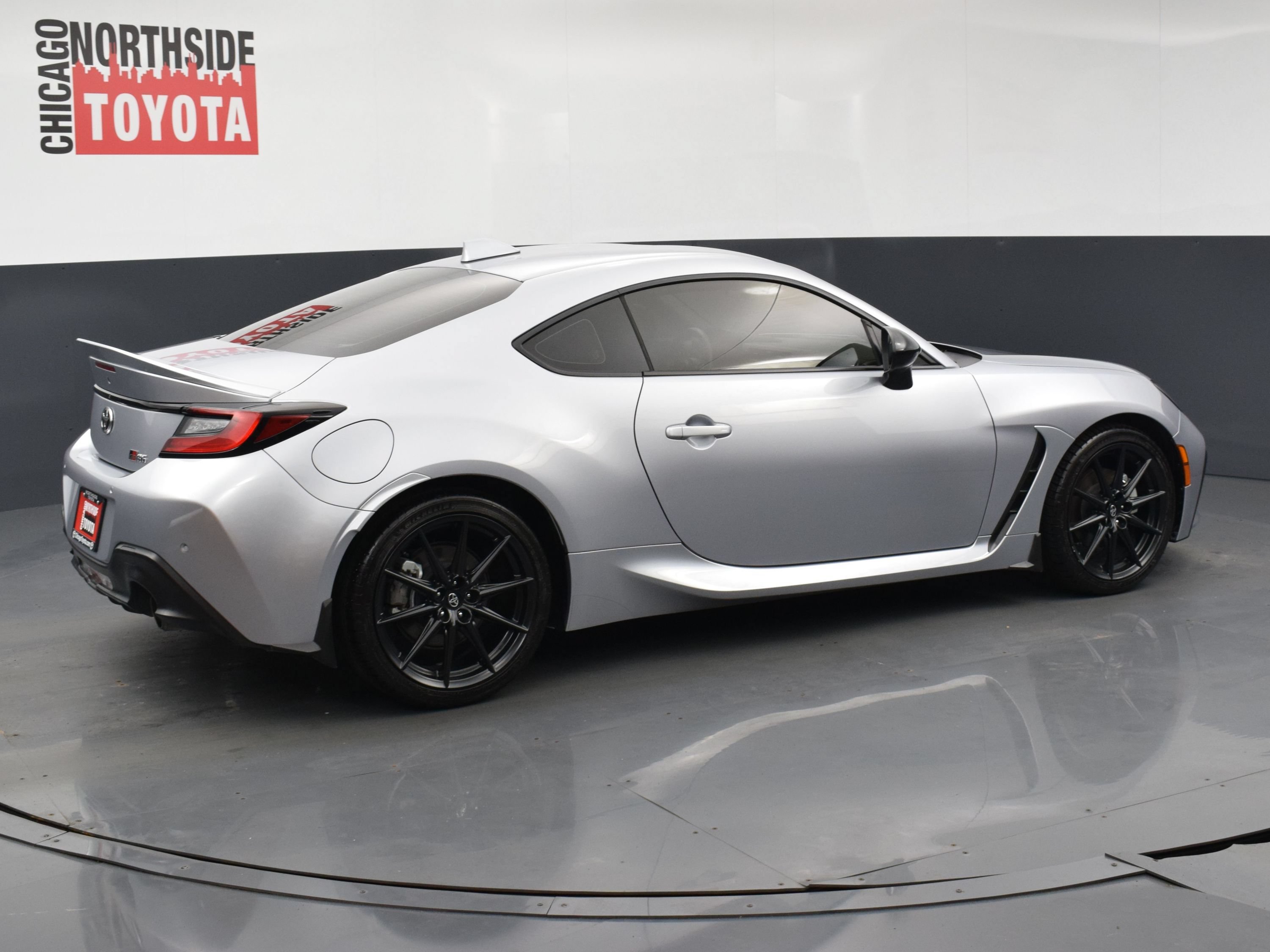 Used 2024 Toyota GR86 Premium RWD image 4