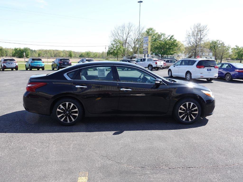 Used 2018 Nissan Altima 2.5 SL image 2