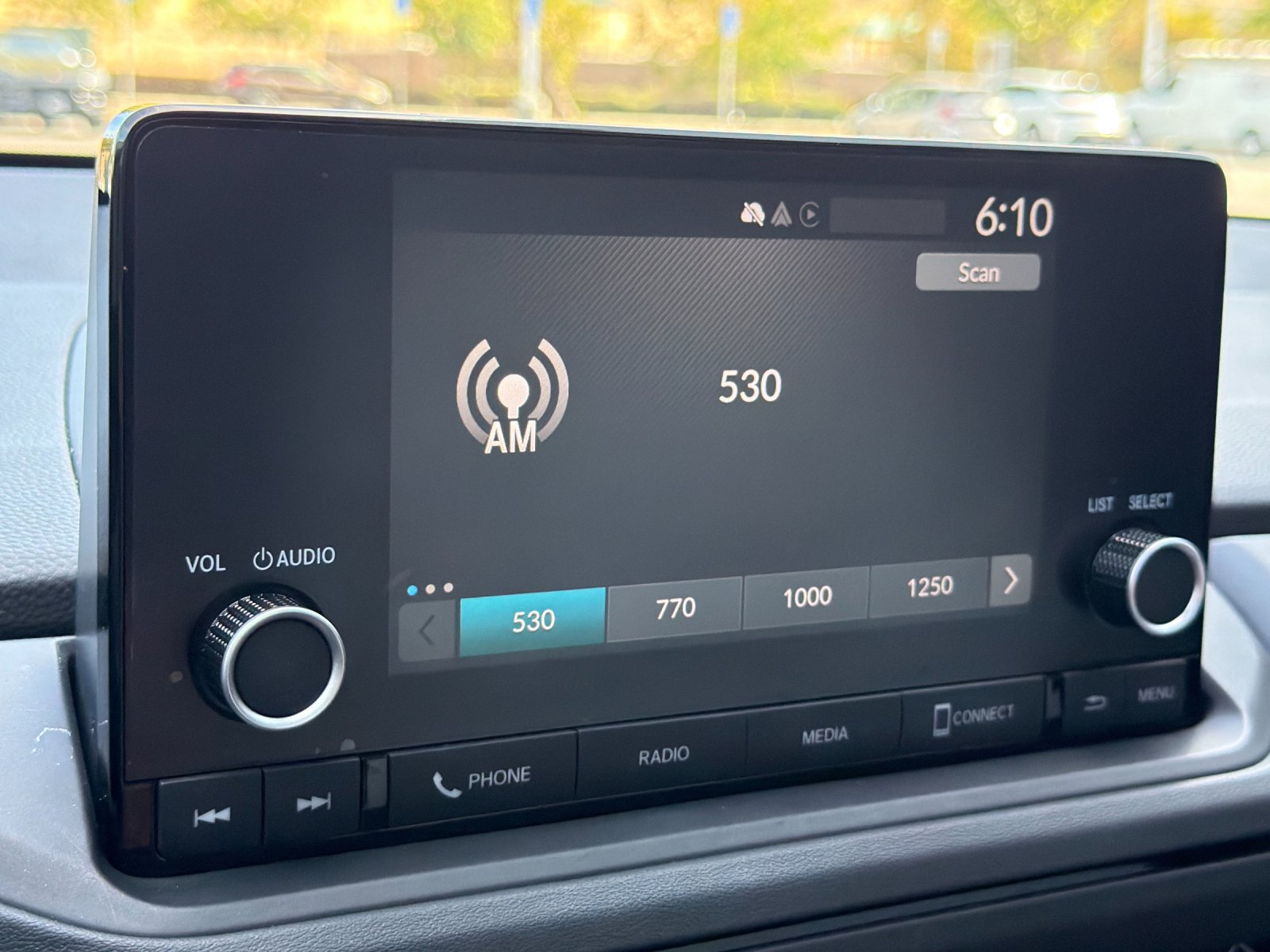 Used 2024 Honda Accord EX image 17