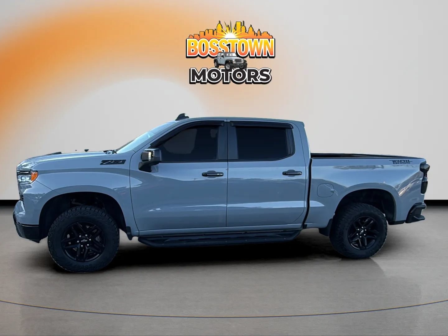 Used 2024 Chevrolet Silverado 1500 LT Trail Boss w/ LT Trail Boss Premium Package AWD/4WD image 3