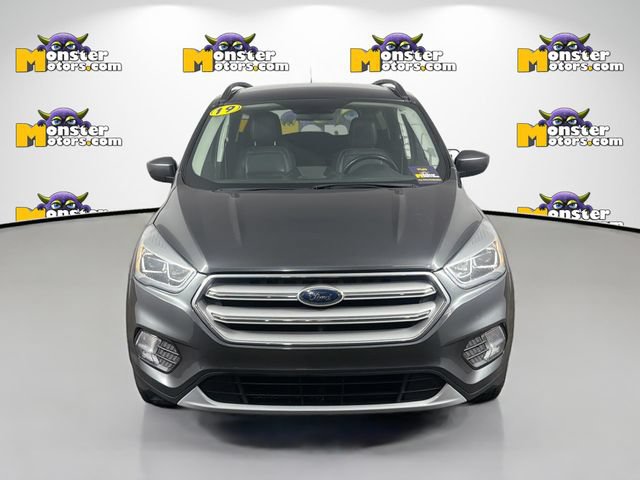 Used 2019 Ford Escape SEL AWD/4WD image 2