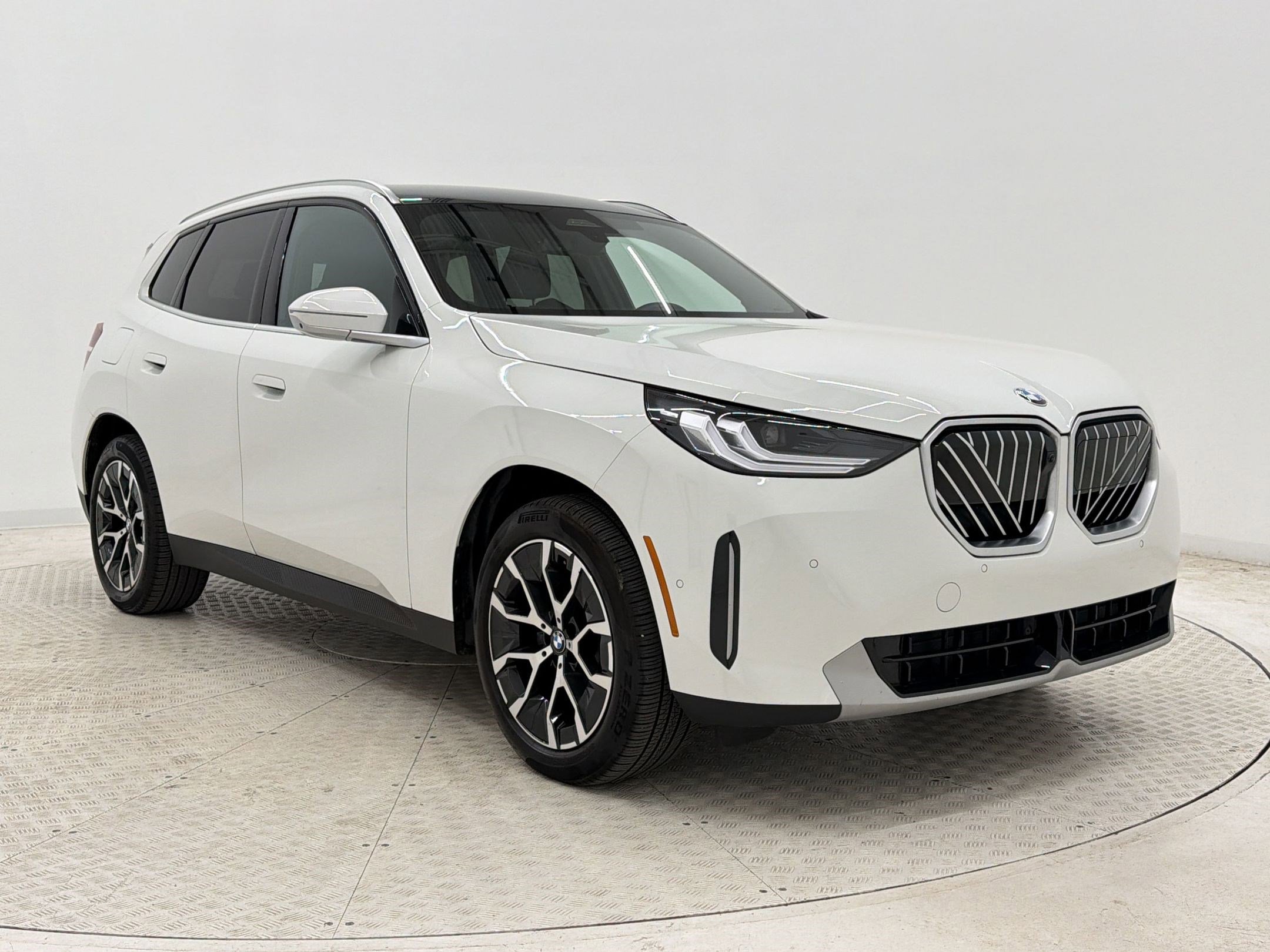 Certified 2025 BMW X3 xDrive30i w/ Premium Package AWD/4WD image 7
