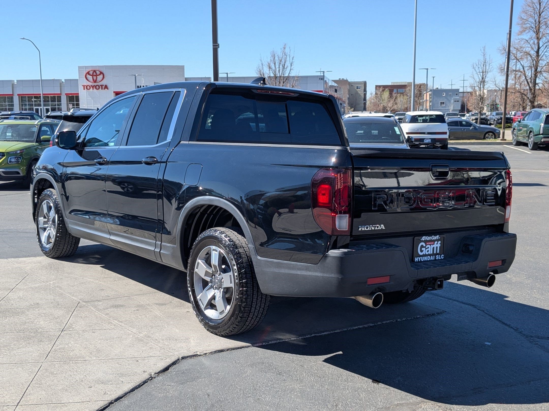Used 2025 Honda Ridgeline RTL image 8