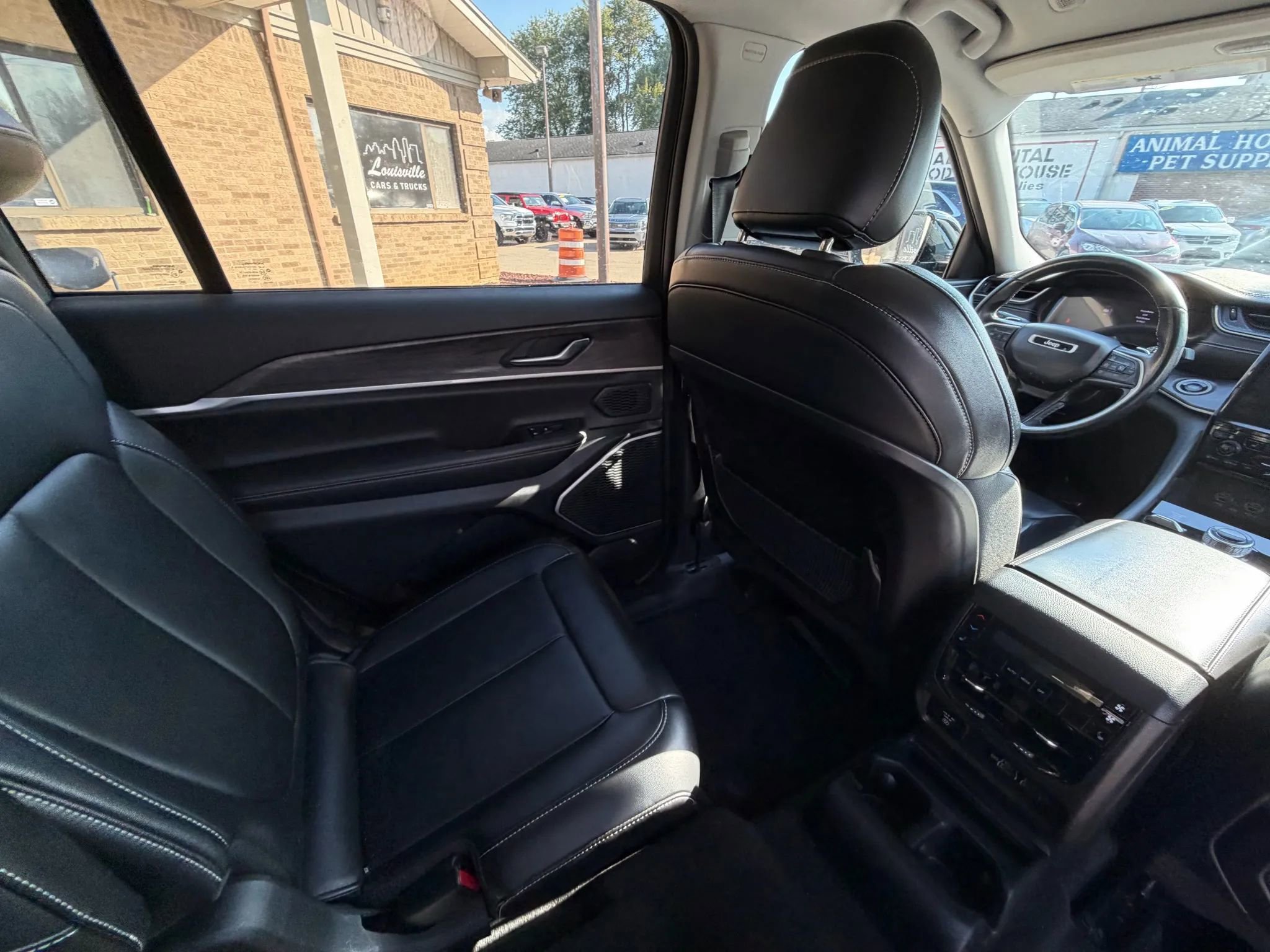 Used 2021 Jeep Grand Cherokee L Limited image 25