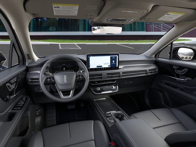 New 2026 Lincoln Corsair Premiere FWD image 9