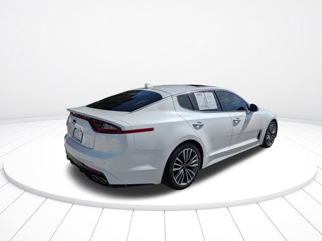 Used 2019 Kia Stinger Premium RWD image 4