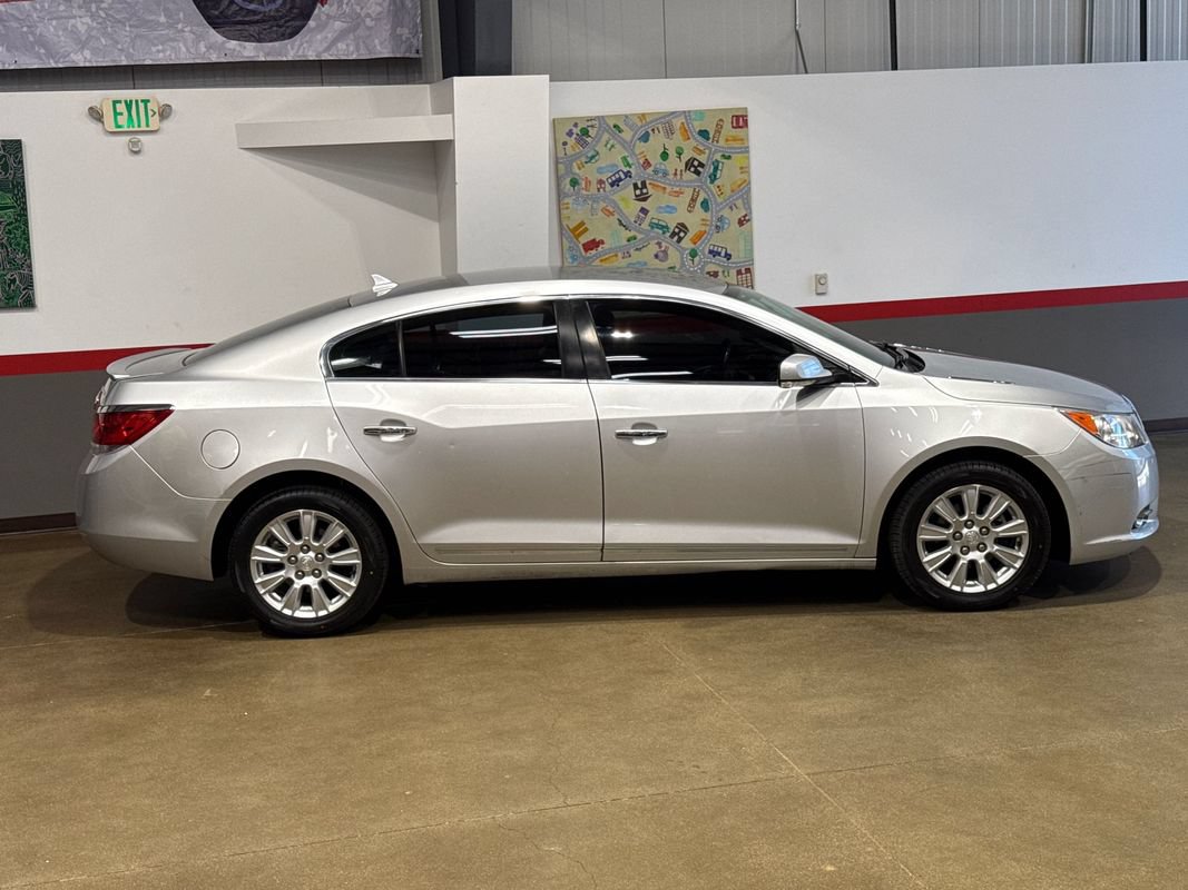 Used 2013 Buick LaCrosse Leather FWD image 43