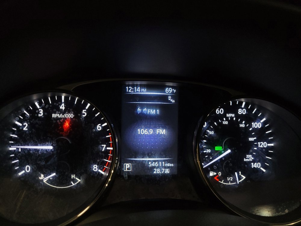 Used 2016 Nissan Rogue SV w/ SV Premium Package AWD/4WD image 23