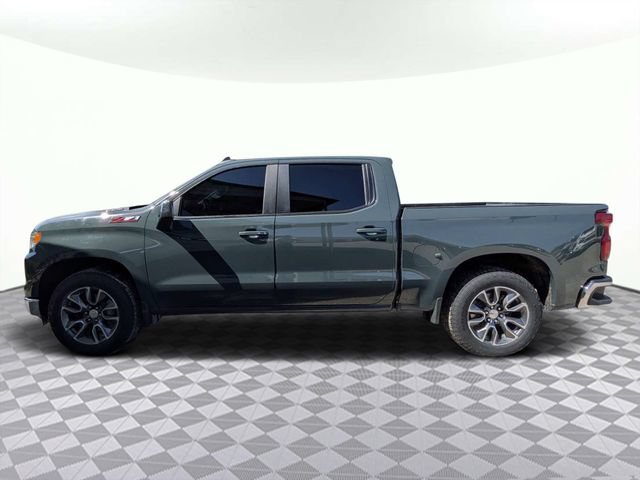 Used 2025 Chevrolet Silverado 1500 LT AWD/4WD image 5