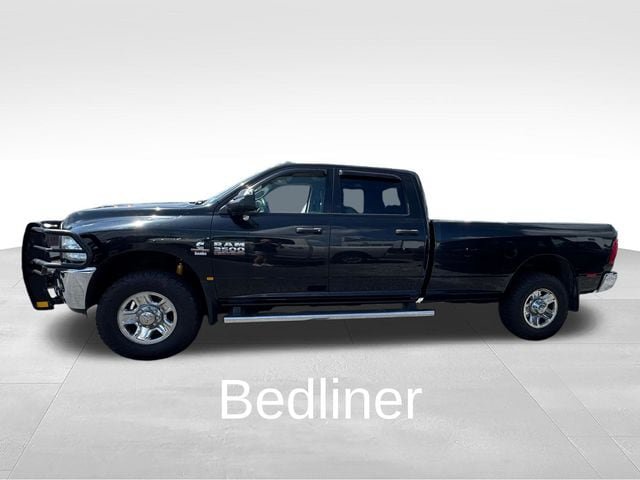 Used 2017 RAM 3500 Tradesman w/ Chrome Appearance Group AWD/4WD image 4