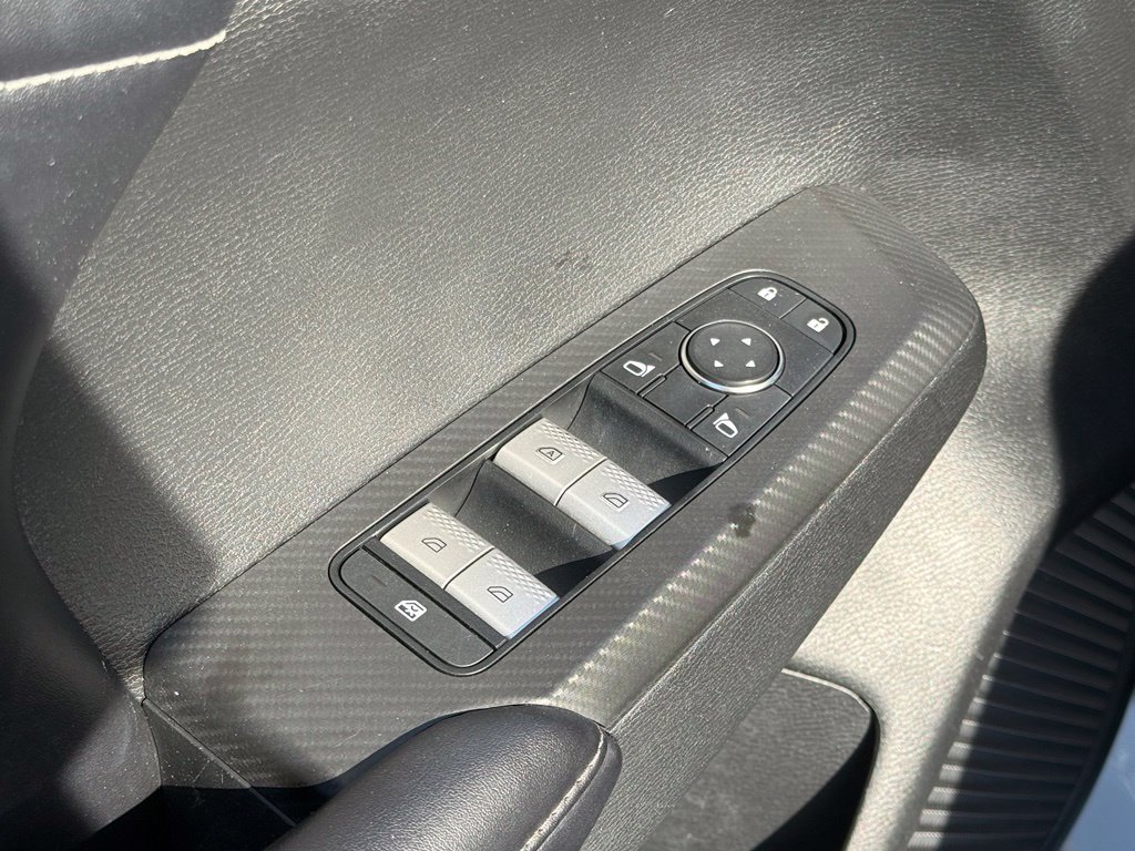 Used 2022 Mitsubishi Outlander SE FWD image 34