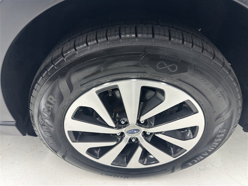 Used 2020 Subaru Outback AWD/4WD image 16