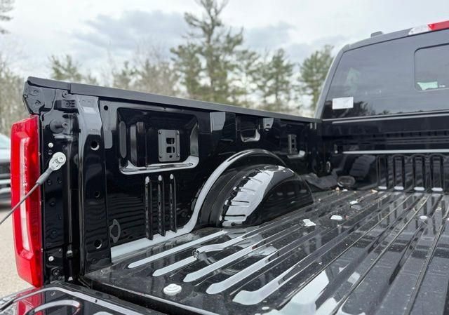 New 2026 Ford F250 XLT w/ FX4 Off-Road Package AWD/4WD image 7