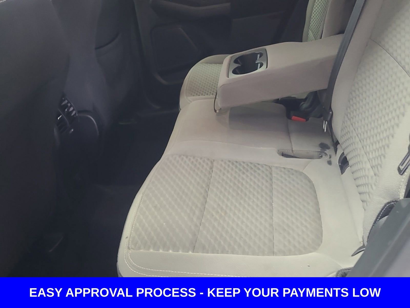 Used 2020 Ford Escape SE image 10