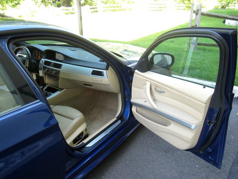 Used 2011 BMW 335i Sedan RWD image 23
