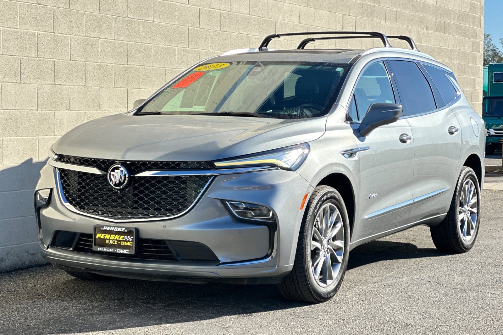 Used 2023 Buick Enclave Avenir w/ Avenir Technology Package image 8