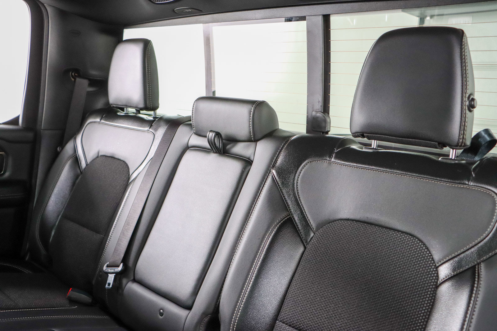 Used 2021 RAM 1500 Rebel w/ Level 1 Equipment Group AWD/4WD image 26