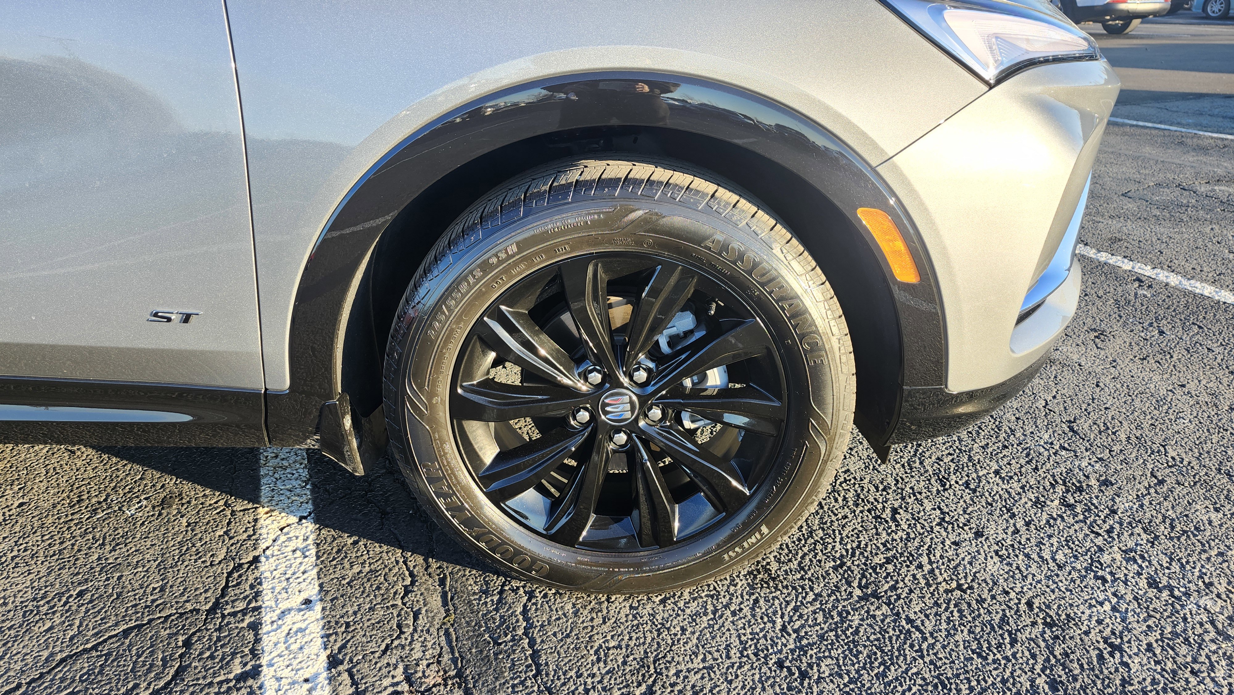 Used 2025 Buick Envista Sport Touring image 10