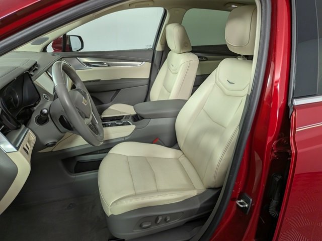 Certified 2023 Cadillac XT5 Premium Luxury w/ LPO, Floor Liner Package image 20
