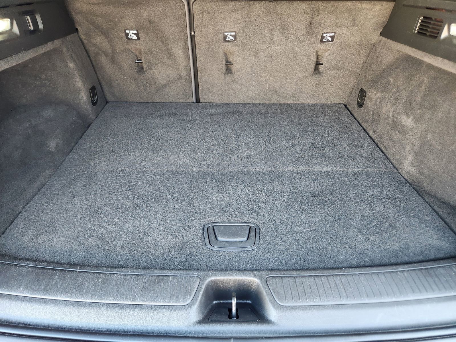 Used 2023 Buick Envision Essence w/ Sport Touring Package image 32