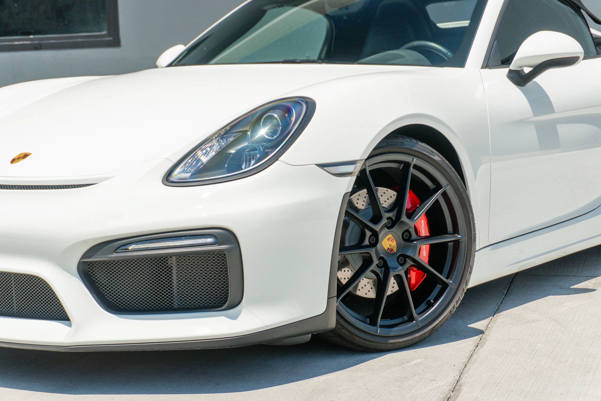 Used 2016 Porsche Boxster Spyder RWD image 26