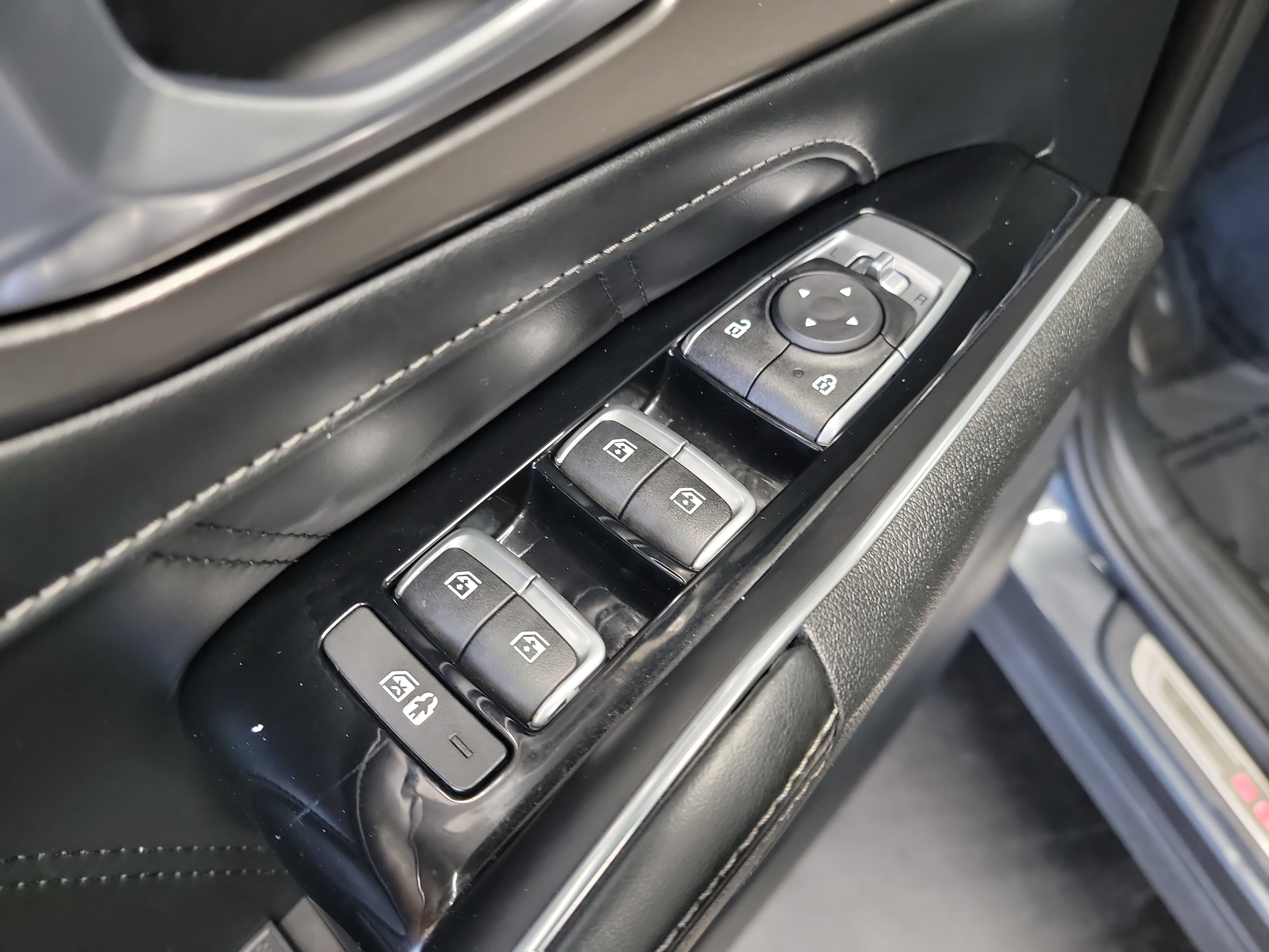 Used 2021 Kia Sorento SX FWD image 14
