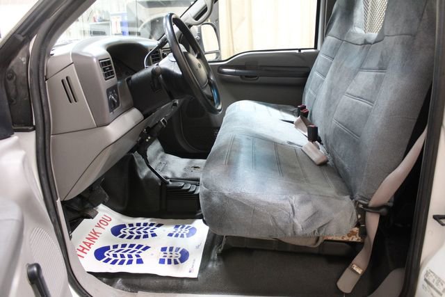 Used 2000 Ford F350 XL image 11