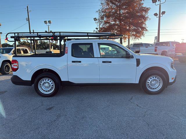 Used 2025 Ford Maverick XL w/ Equipment Group 102A image 8