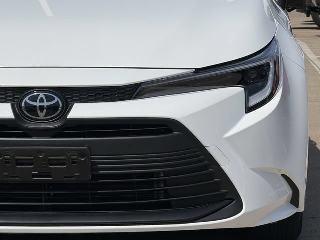 Used 2026 Toyota Corolla LE FWD image 9
